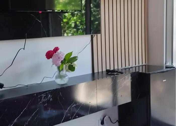 Maison Complete Avec 5 Villa Montauban