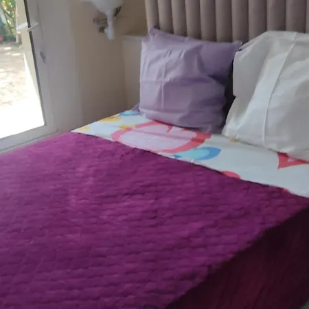 Maison Complete Avec 5 * 몽토방